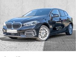 Schwarz Gebraucht 2022 BMW 118 Advantage Kleinwagen | 22.690 € (Fairer Preis)