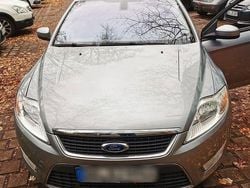 Grau Gebraucht 2009 Ford Mondeo Ambiente Kombi | 3.600 € (Etwas zu teuer)