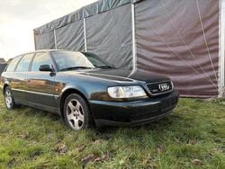 Grün Gebraucht 1996 Audi A6 Kombi | 3.999 € (Guter Preis)