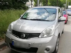 Silber Gebraucht 2010 Nissan Note I-Way Van / Kleinbus | 3.400 €