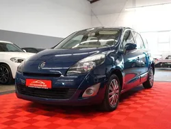 Blau Gebraucht 2011 Renault Scénic III Expression Van / Kleinbus | 3.250 € (Guter Preis)