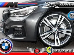 Grau Gebraucht 2016 BMW 740 M Sport Limousine | 29.990 € (Fairer Preis)