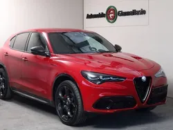 Rot Gebraucht 2023 Alfa Romeo Stelvio Competizione SUV | 43.990 € (Fairer Preis)