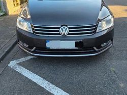 Braun Gebraucht 2012 VW Passat Highline Limousine | 9.900 € (Teuer)