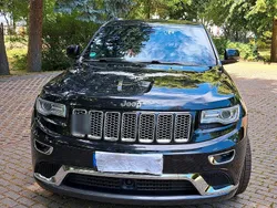 Schwarz Gebraucht 2015 Jeep Cherokee SUV | 18.000 €