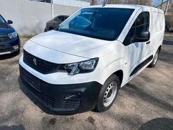 Weiß Gebraucht 2020 Peugeot Partner Premium Van / Kleinbus | 13.000 € (Fairer Preis)