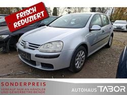 Reflexsilber metallic Gebraucht 2004 VW Golf Comfortline Limousine | 1.985 € (Superpreis)
