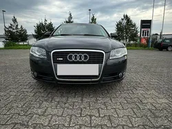 Grau Gebraucht 2006 Audi A4 S-Line Kombi | 3.999 € (Fairer Preis)