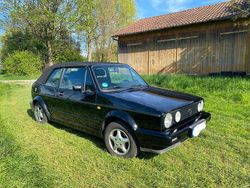 Schwarz Gebraucht 1992 VW Golf Cabriolet Sportline Cabrio | 9.900 €