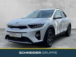 Weiß Gebraucht 2019 Kia Stonic Vision SUV | 15.490 € (Fairer Preis)