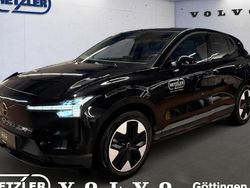 Schwarz Gebraucht 2024 Volvo EX30 Performance SUV | 41.950 € (Teuer)