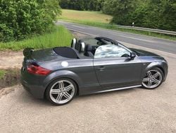 Grau Gebraucht 2014 Audi TT Roadster Competition Cabrio | 20.600 € (Superpreis)
