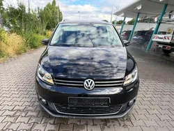Schwarz Gebraucht 2011 VW Touran Cross Van / Kleinbus | 8.800 € (Fairer Preis)