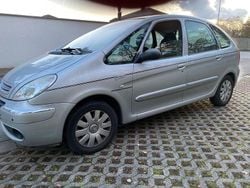 Silber Gebraucht 2007 Citroën Xsara Picasso Exclusive Van / Kleinbus | 950 € (Superpreis)