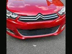 Rot Gebraucht 2016 Citroën C4 Limousine | 9.800 € (Teuer)