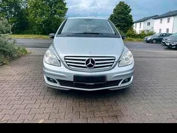 Silber Gebraucht 2005 Mercedes B170 Van / Kleinbus | 1.999 € (Superpreis)