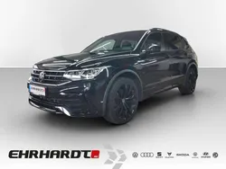 Deep black perleffekt Gebraucht 2022 VW Tiguan Allspace R-line SUV | 39.190 € (Fairer Preis)