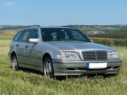 Silber Gebraucht 1998 Mercedes C200 Kombi | 1.900 € (Guter Preis)