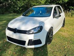 Weiß Gebraucht 2011 VW Golf VI R Kleinwagen | 14.500 €