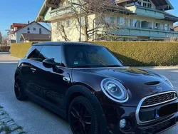 Rot Gebraucht 2019 Mini Cooper S Kleinwagen | 21.099 € (Fairer Preis)