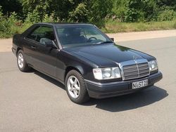 Grau Gebraucht 1990 Mercedes E300 Coupé | 7.900 €