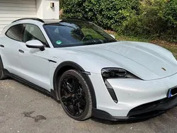 Grau Gebraucht 2022 Porsche Taycan 4S Cross Turismo Limousine | 69.500 € (Fairer Preis)