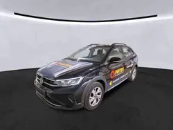Deep black perleffekt Gebraucht 2022 VW Taigo Life SUV | 16.790 €