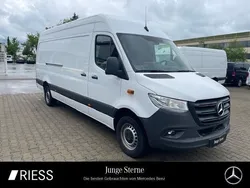 Arktikweiß Gebraucht 2023 Mercedes Sprinter Van | 30.547 € (Guter Preis)