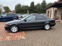 Schwarz Gebraucht 1998 BMW 523 Sport Line Limousine | 5.650 € (Fairer Preis)
