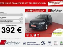 Schwarz (deep black perleffekt) Gebraucht 2022 VW Tiguan Allspace Life SUV | 32.950 € (Superpreis)