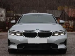 Silber Gebraucht 2020 BMW 330e Advantage Limousine | 22.999 € (Superpreis)