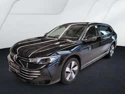 Grenadillschwarz metallic Gebraucht 2025 VW Passat Business Kombi | 30.440 € (Guter Preis)