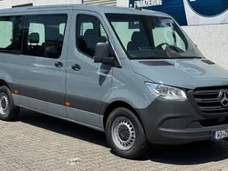 Grau Neu 2025 Mercedes Sprinter Van | 54.900 €
