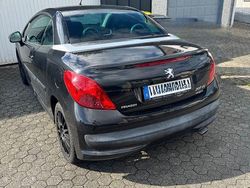 Schwarz Gebraucht 2007 Peugeot 207 CC Filou Cabrio | 3.490 € (Fairer Preis)