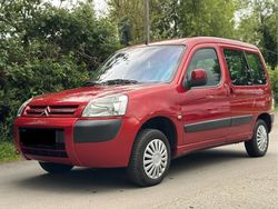 Rot Gebraucht 2007 Citroën Berlingo Van / Kleinbus | 2.960 € (Etwas zu teuer)