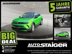 Matcha green/ikone gruen Gebraucht 2022 Opel Mokka-e SUV | 16.444 € (Superpreis)