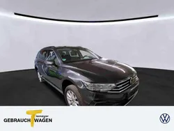 Grau Gebraucht 2022 VW Passat GTE Kombi | 25.520 € (Fairer Preis)