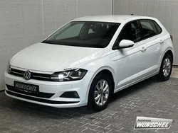 Weiß Gebraucht 2021 VW Polo Comfortline Limousine | 15.839 € (Fairer Preis)