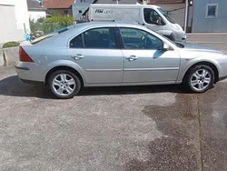 Silber Gebraucht 2001 Ford Mondeo Limousine | 3.000 € (Etwas zu teuer)