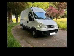 Weiß Gebraucht 2008 Iveco Daily | 4.950 €