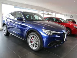Blau metallic Gebraucht 2021 Alfa Romeo Stelvio Lusso SUV | 39.950 € (Teuer)