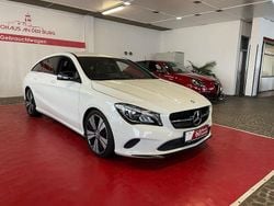 Weiß Gebraucht 2017 Mercedes CLA250 Shooting Brake Kombi | 20.899 € (Fairer Preis)