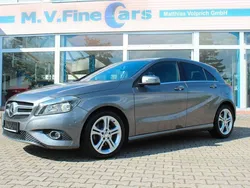 Grau Gebraucht 2015 Mercedes A180 Limousine | 14.700 € (Fairer Preis)