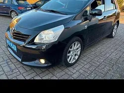 Schwarz Gebraucht 2010 Toyota Corolla Verso Van / Kleinbus | 9.250 €