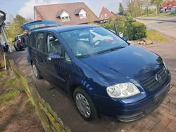 Blau Gebraucht 2005 VW Touran Van / Kleinbus | 1.900 € (Fairer Preis)