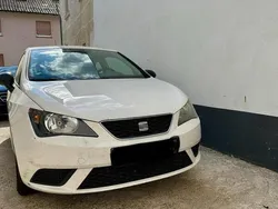Weiß Gebraucht 2012 Seat Ibiza Kleinwagen | 2.300 € (Guter Preis)