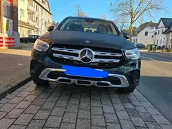 Schwarz Gebraucht 2020 Mercedes 200 SUV | 35.100 € (Etwas zu teuer)