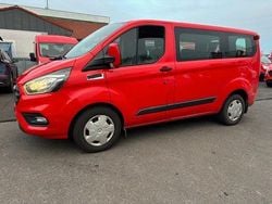 Rot Gebraucht 2018 Ford Transit Trend Kombi | 11.490 € (Guter Preis)