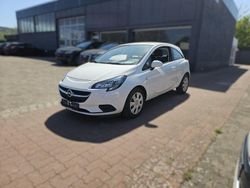 Schneeweiss/summitwhite/arctic Gebraucht 2017 Opel Corsa Edition Kleinwagen | 9.000 € (Etwas zu teuer)