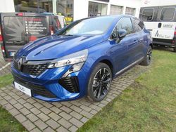 Blau Gebraucht 2024 Renault Clio V Techno Limousine | 20.990 € (Teuer)